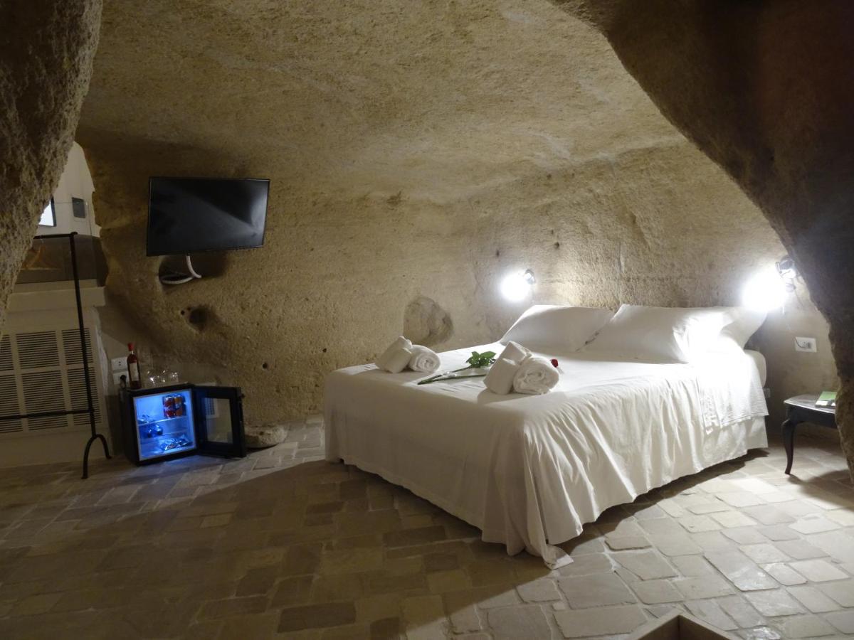 Hotel La Dimora Delle 3 Zie Matera Exterior foto