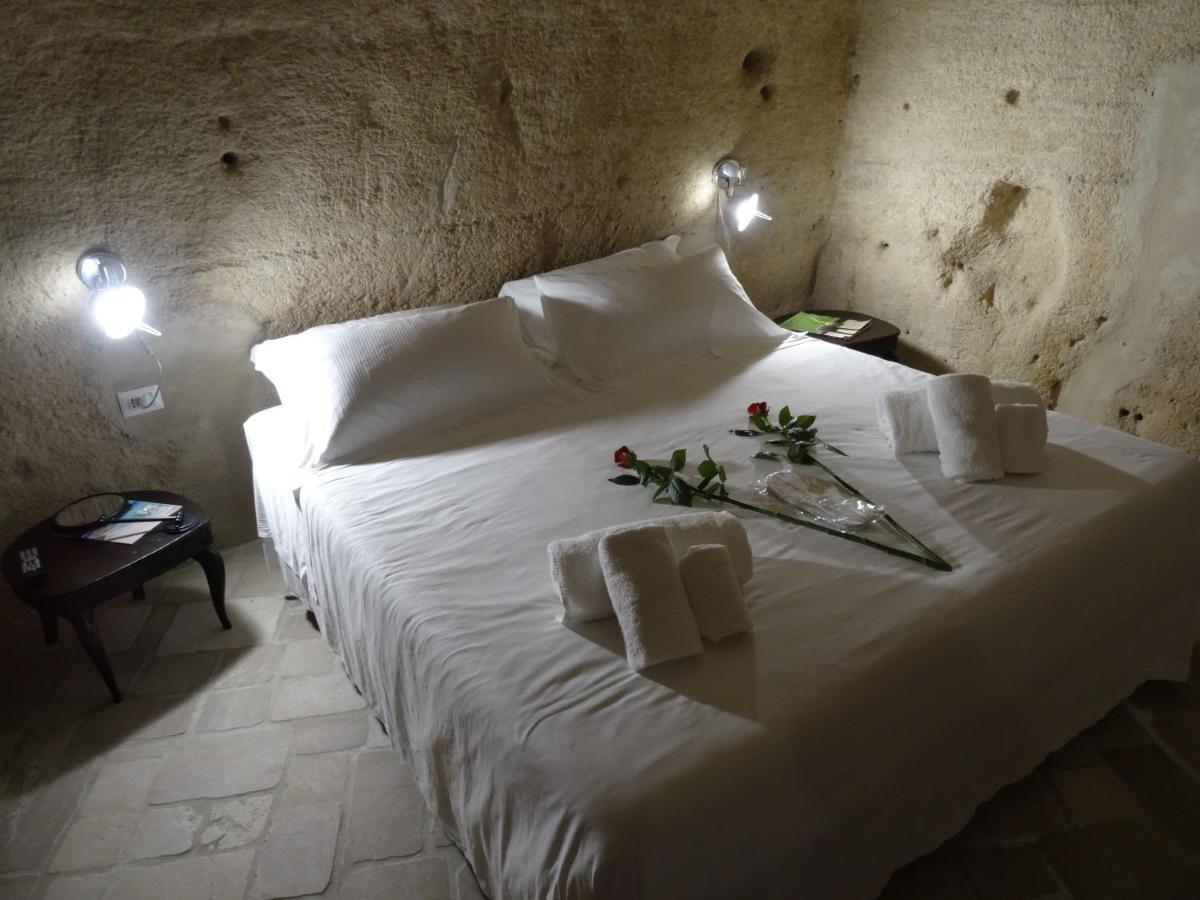 Hotel La Dimora Delle 3 Zie Matera Exterior foto