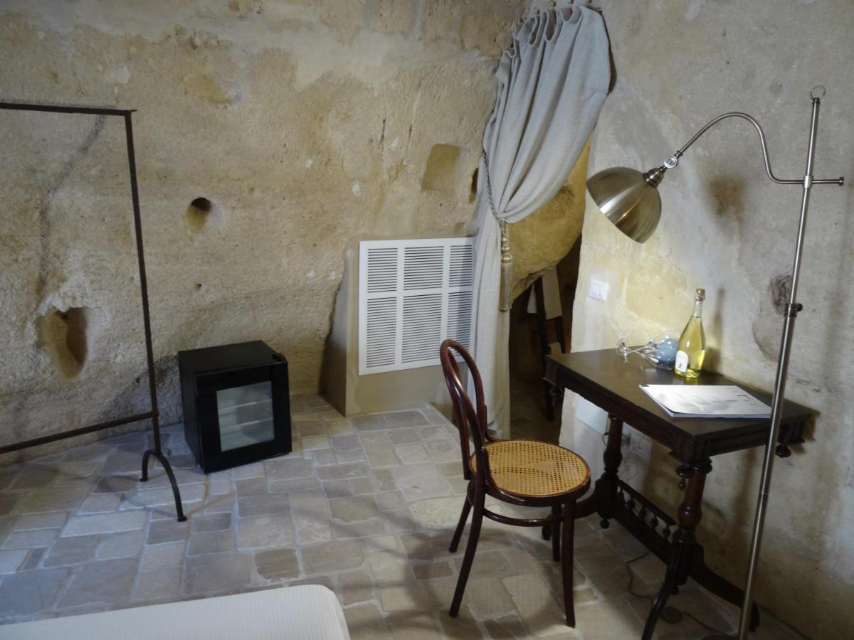 Hotel La Dimora Delle 3 Zie Matera Exterior foto