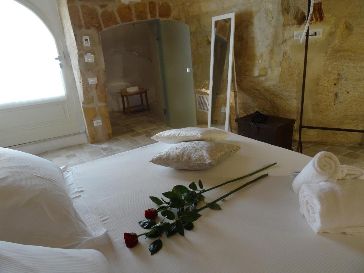 Hotel La Dimora Delle 3 Zie Matera Exterior foto